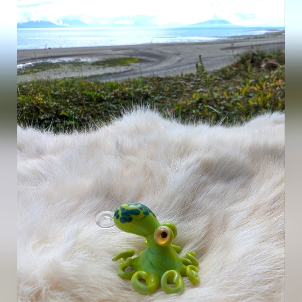 Green And Blue Spotted Glass Octopus Miniature Pendant Or Ornament